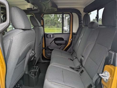 New 2026 Jeep Gladiator Sport AWD/4WD image 14