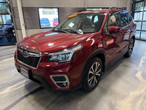Used 2020 Subaru Forester Limited AWD/4WD image 3