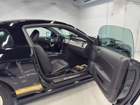 Used 2006 Ford Mustang GT Premium RWD image 14