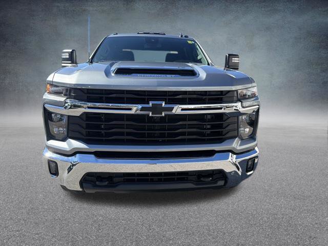 Used 2024 Chevrolet Silverado 2500 LT w/ All Star Edition AWD/4WD image 3
