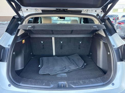 Used 2020 Buick Encore GX Essence w/ Experience Buick Package image 13