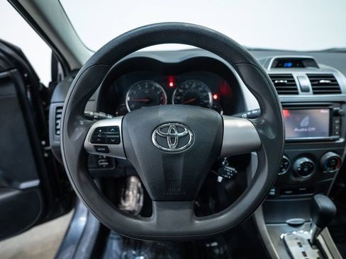 Used 2013 Toyota Corolla S w/ Premium Pkg image 17