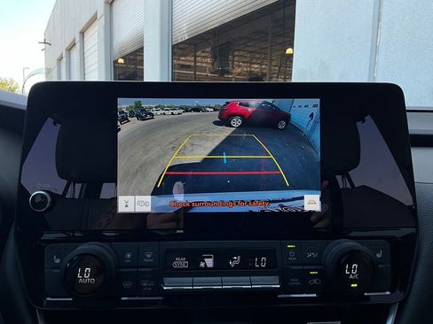 Used 2024 Toyota Grand Highlander XLE image 34