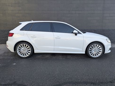 Used 2017 Audi A3 e-tron Premium w/ Sport Package image 4