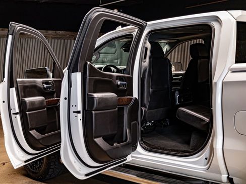 Used 2021 GMC Sierra 1500 Denali w/ Denali Ultimate Package image 29