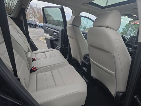 Used 2024 Honda CR-V EX-L image 11