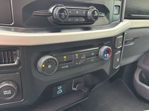 Certified 2023 Ford F150 XLT image 21