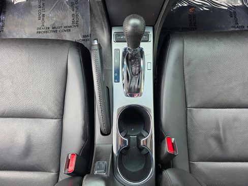 Used 2013 Acura ILX w/ Premium Package image 44