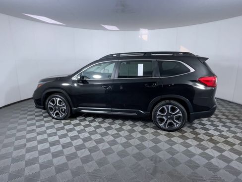 Used 2023 Subaru Ascent Limited w/ Technology Package image 6