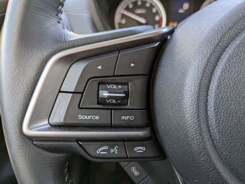 Used 2020 Subaru Forester Limited image 27