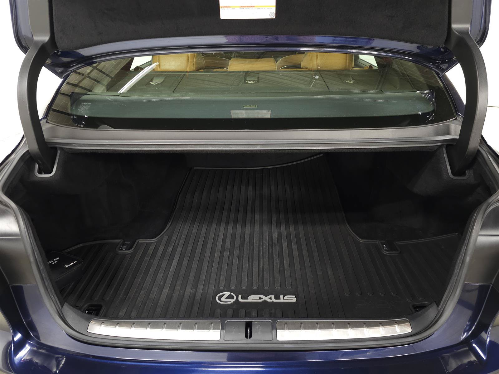 Used 2021 Lexus LS 500 AWD w/ Interior Upgrade Package image 8