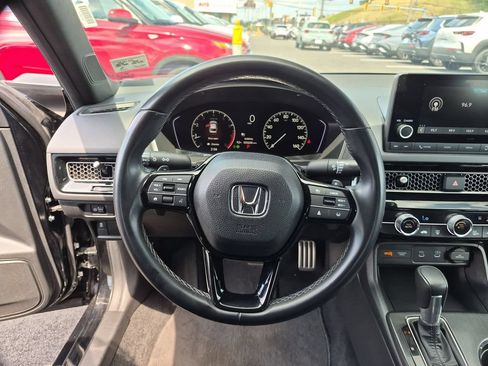 Used 2025 Honda Civic Sport image 22