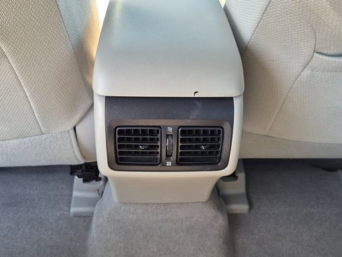 Used 2012 Toyota Camry XLE w/ Convenience Pkg FWD image 27
