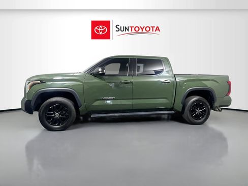 Used 2023 Toyota Tundra SR5 w/ SR5 Premium Package AWD/4WD image 7