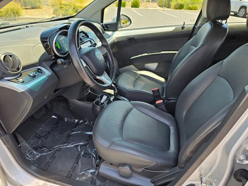Used 2016 Chevrolet Spark LT FWD image 16