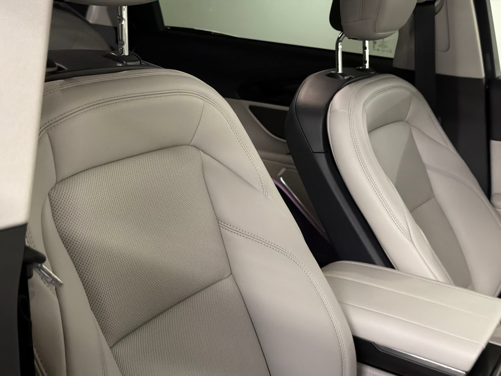 New 2026 Lincoln Nautilus Premier AWD/4WD image 11