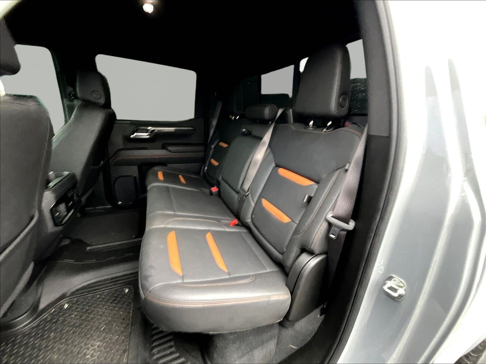 Used 2025 GMC Sierra 1500 AT4 w/ AT4 Premium Package AWD/4WD image 23