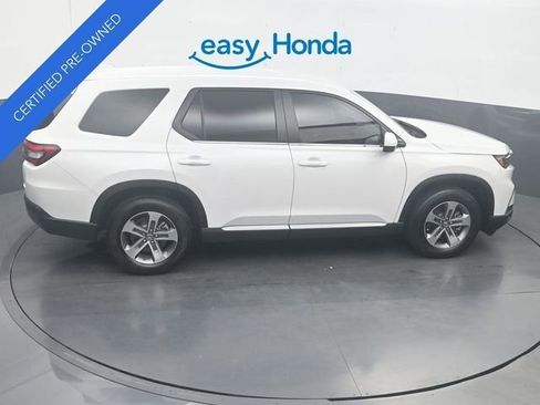 Used 2025 Honda Pilot EX-L image 26
