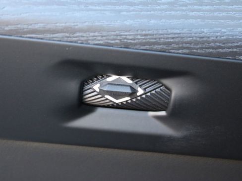 New 2026 BMW 530i xDrive 530i xDrive w/ M Sport Package image 53