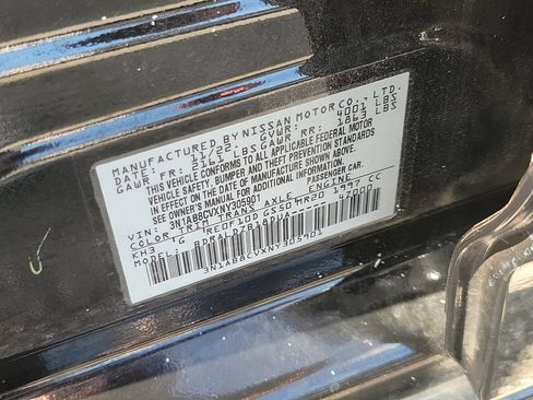 Used 2022 Nissan Sentra SV w/ Lighting Package FWD image 31