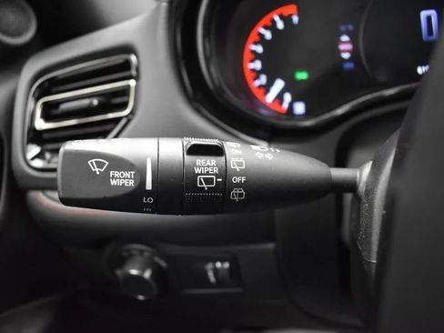 Used 2024 Dodge Durango GT AWD/4WD image 26