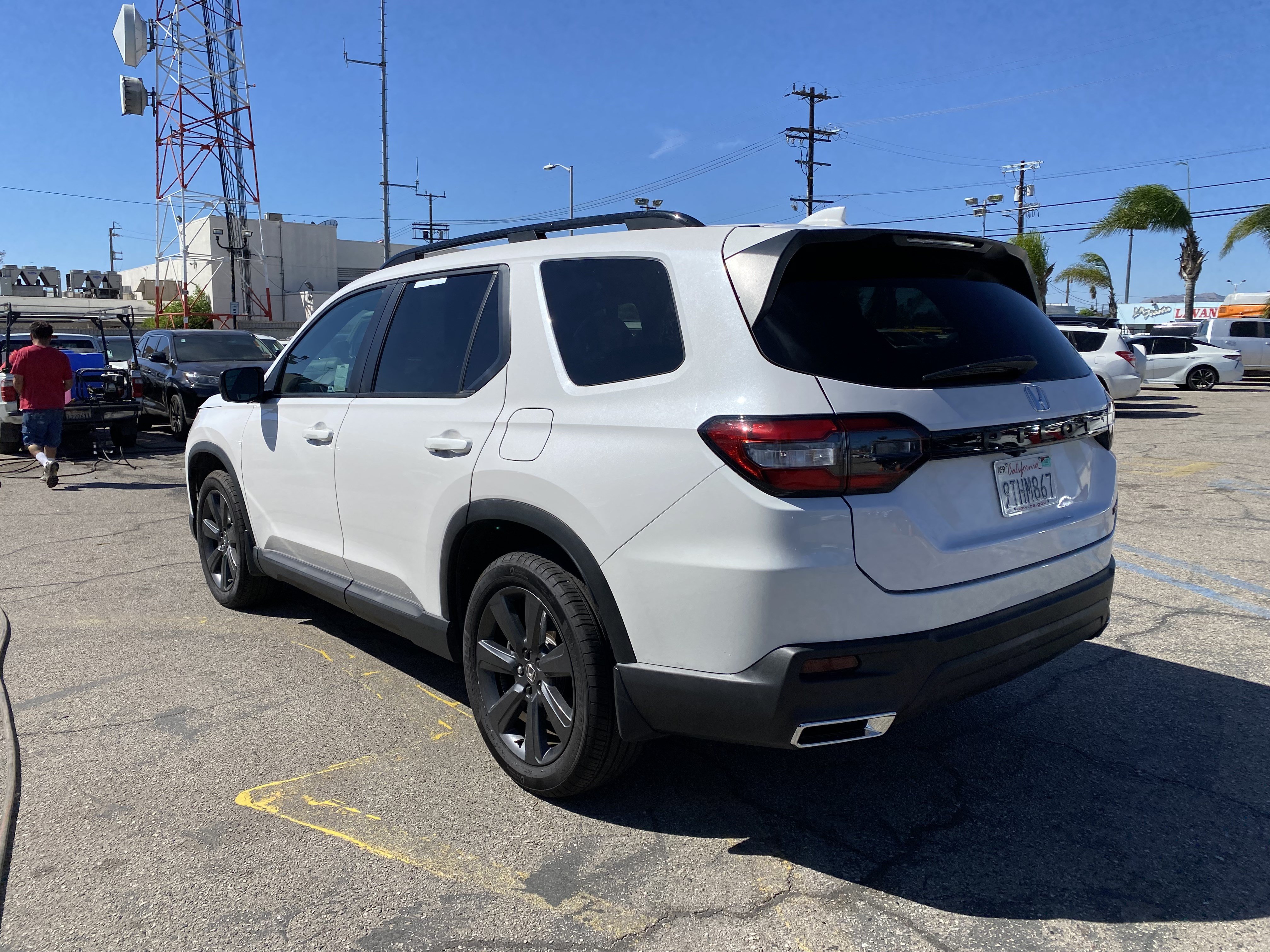 Used 2025 Honda Pilot Sport image 10