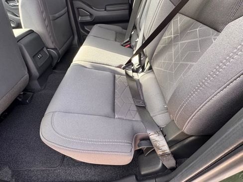 New 2026 Nissan Frontier SV image 12