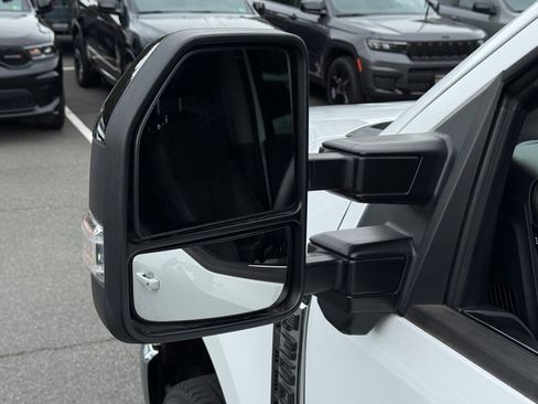 Used 2024 Ford F350 Lariat image 26