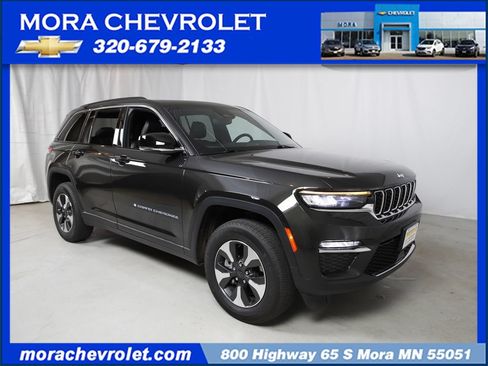 Used 2024 Jeep Grand Cherokee Limited 4xe AWD/4WD image 1