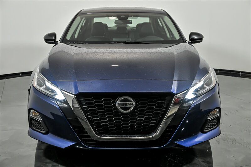 Used 2022 Nissan Altima 2.5 SR FWD image 4