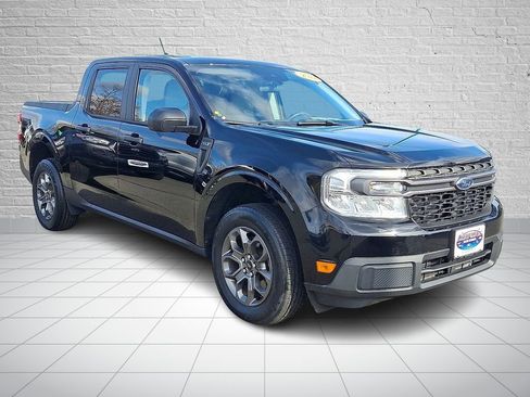 Used 2022 Ford Maverick XLT w/ Equipment Group 300A Standard image 3