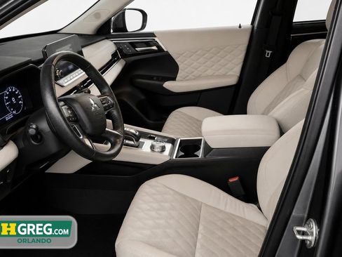 Used 2024 Mitsubishi Outlander SEL Black Edition AWD/4WD image 10