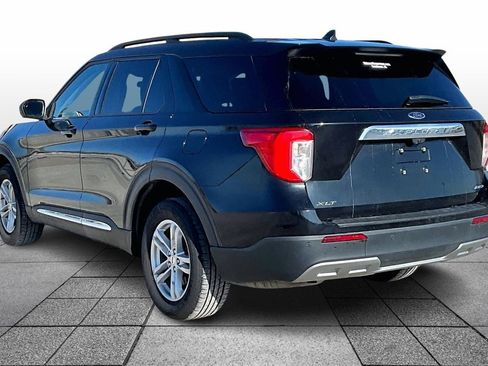 Used 2023 Ford Explorer XLT w/ Equipment Group 202A image 9