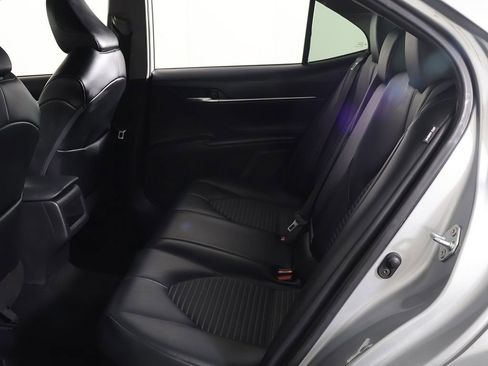 Used 2022 Toyota Camry SE w/ Convenience Package FWD image 26