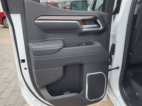 New 2026 GMC Sierra 1500 Elevation image 41