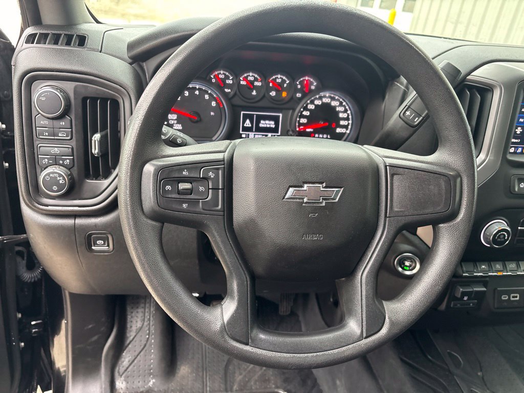 Used 2024 Chevrolet Silverado 1500 Custom w/ Rally Edition AWD/4WD image 18