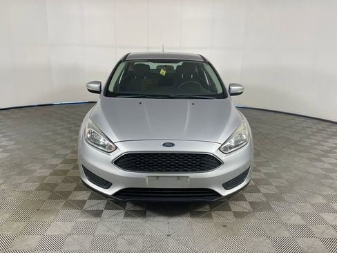 Used 2016 Ford Focus SE w/ SE Power Seat Package image 17