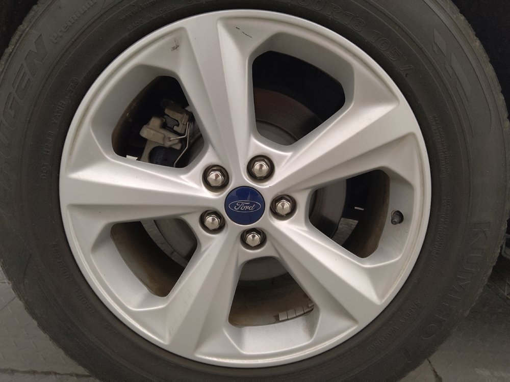 Used 2021 Ford Edge SE FWD image 31