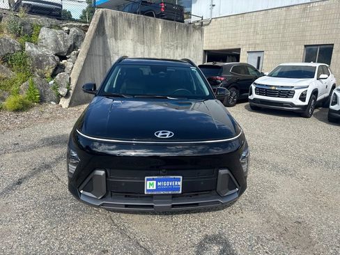 Certified 2024 Hyundai Kona Limited AWD/4WD image 10