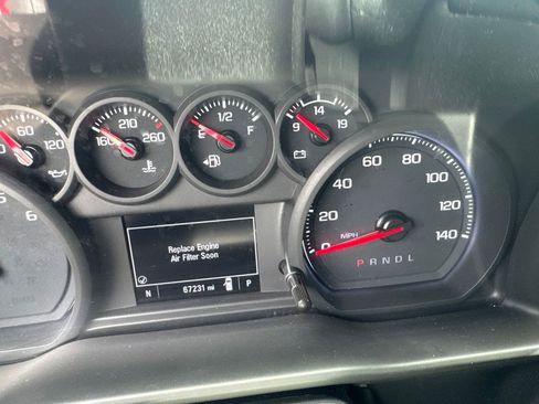 Used 2022 Chevrolet Silverado 1500 Custom RWD image 11