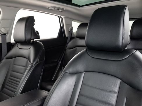 Certified 2025 Kia Sportage SX FWD image 12