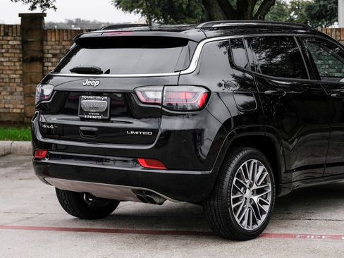 Used 2022 Jeep Compass Limited w/ Elite Group image 17