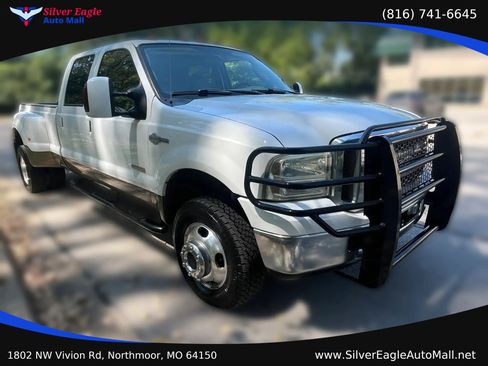 Used 2005 Ford F350 King Ranch AWD/4WD image 6