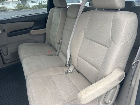 Used 2016 Honda Odyssey SE image 10