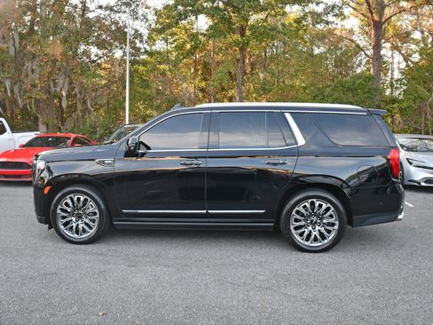 Used 2023 GMC Yukon Denali Ultimate image 2