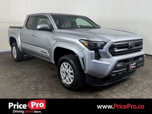 Used 2026 Toyota Tacoma SR5 AWD/4WD image 1