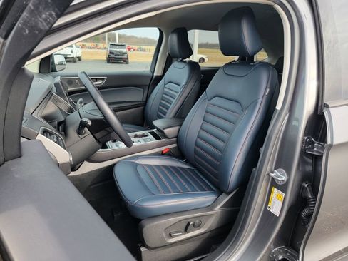 Used 2023 Ford Edge SEL w/ Sport Appearance Package image 25