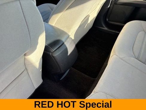 Used 2018 Ford Fusion S image 31