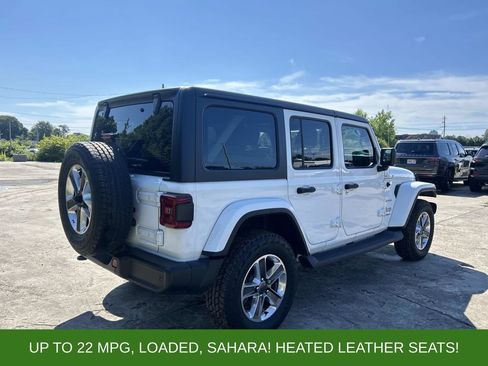 Used 2021 Jeep Wrangler Unlimited Sahara w/ Dual Top Group AWD/4WD image 5