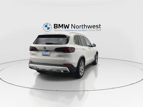 New 2026 BMW X5 xDrive50e w/ Executive Package image 2